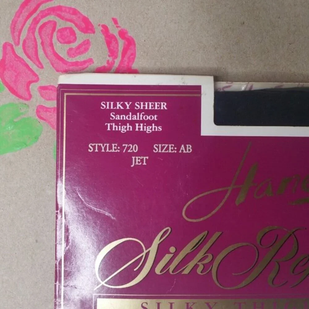 Hanes Silk Reflections Thigh Highs Jet Size AB